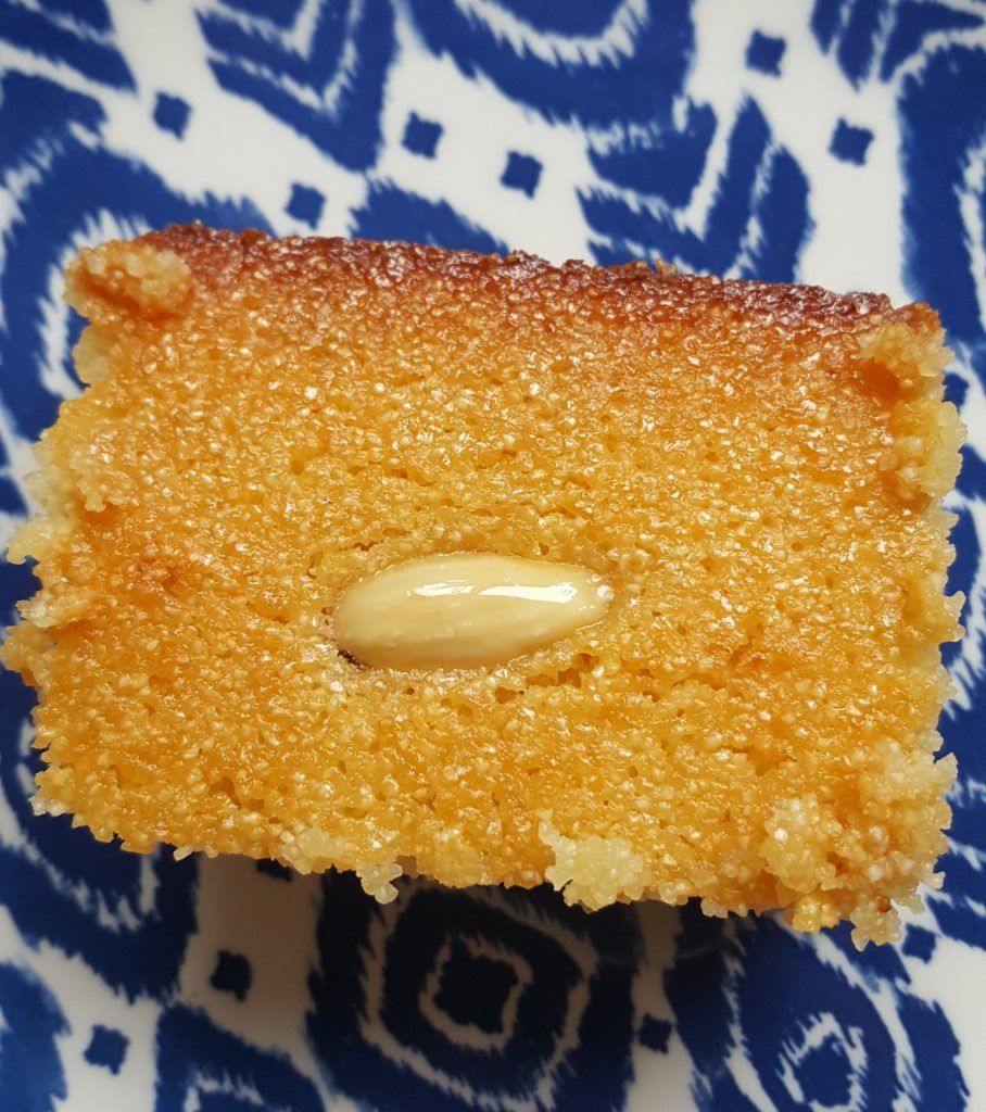 Cypriot Kalo prama/Sweet semolina cake